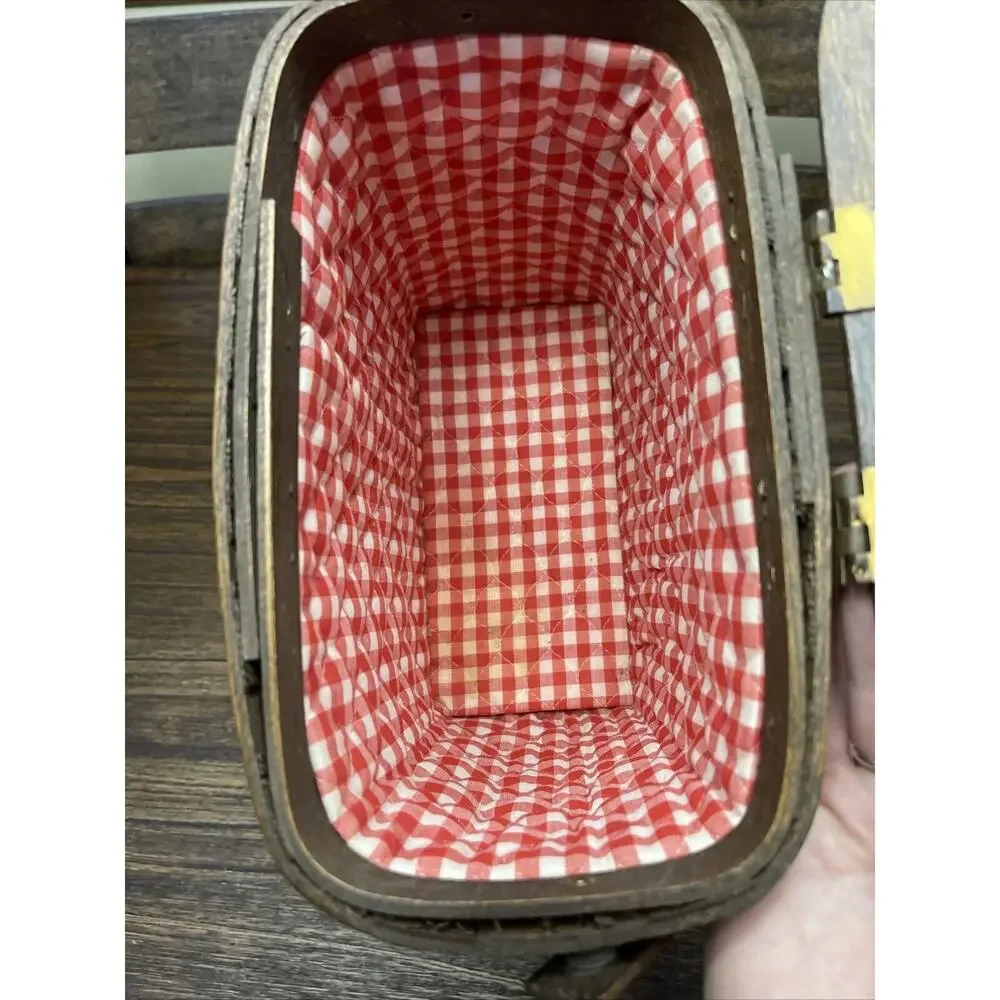Vintage Wood Weave Handled Basket Fabric Picnic Sewing Purse Painted Apples